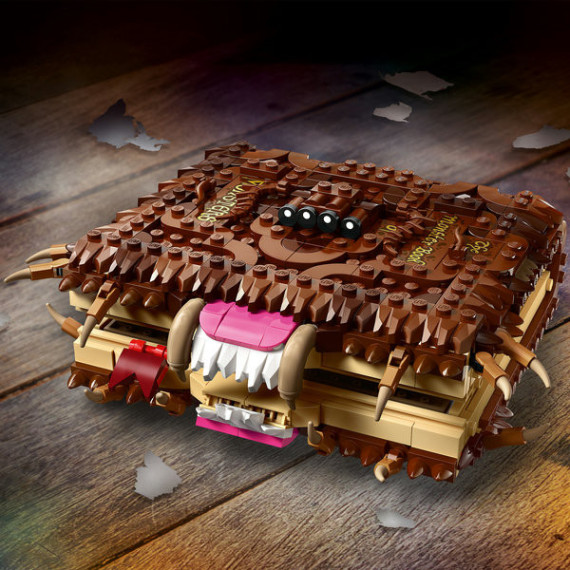 LEGO® Harry Potter™ Den glefsende Monsterboken om monstre, trollmannsleke. Fantasy-sett 76449
